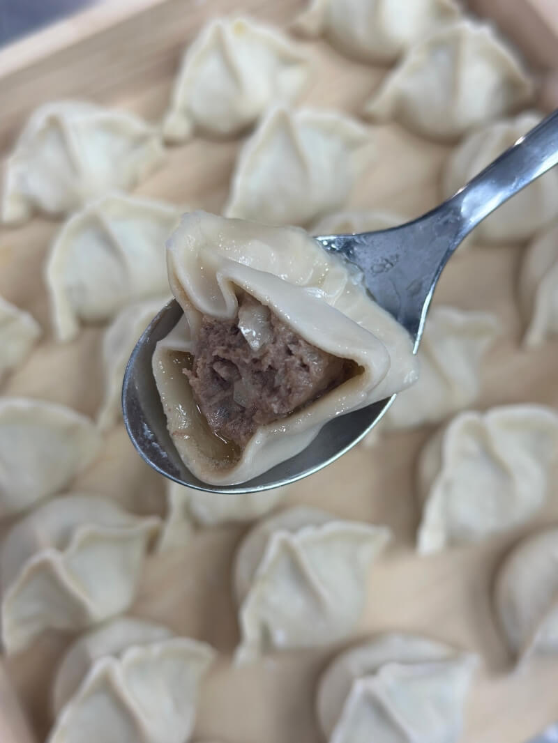 [图片：洋葱牛肉水饺]